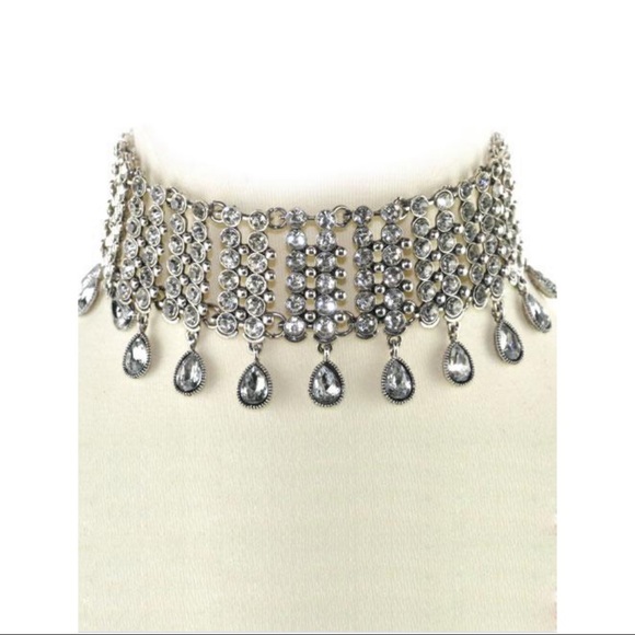 Just In! Edwardian Rhinestone Choker Necklace - Picture 2 of 4